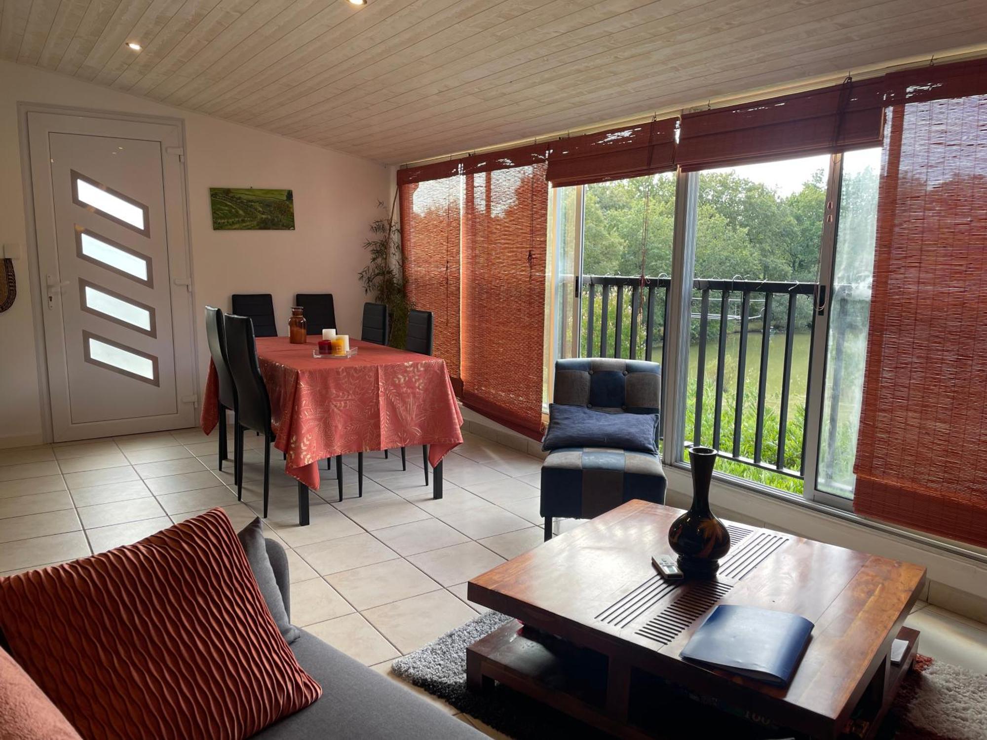 Gite Douceur De Vivre Saint-Avaugourd-des-Landes Exterior foto